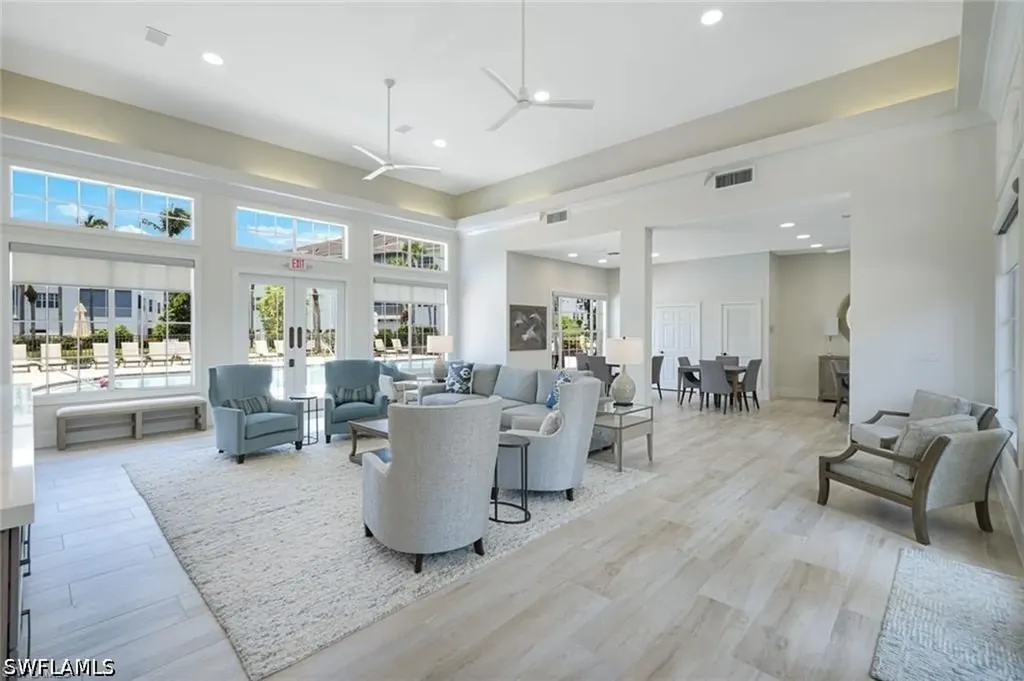 805 Bentwater Circle Naples FL 34108