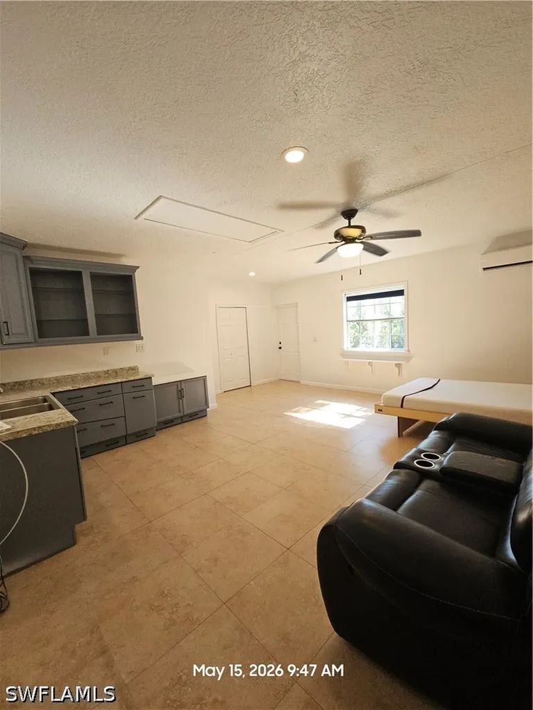 4048 33rd Avenue NE Naples FL 34120