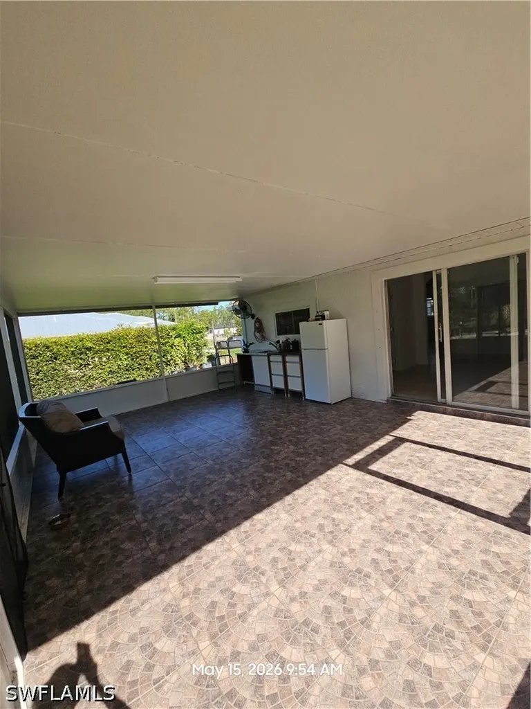 4048 33rd Avenue NE Naples FL 34120