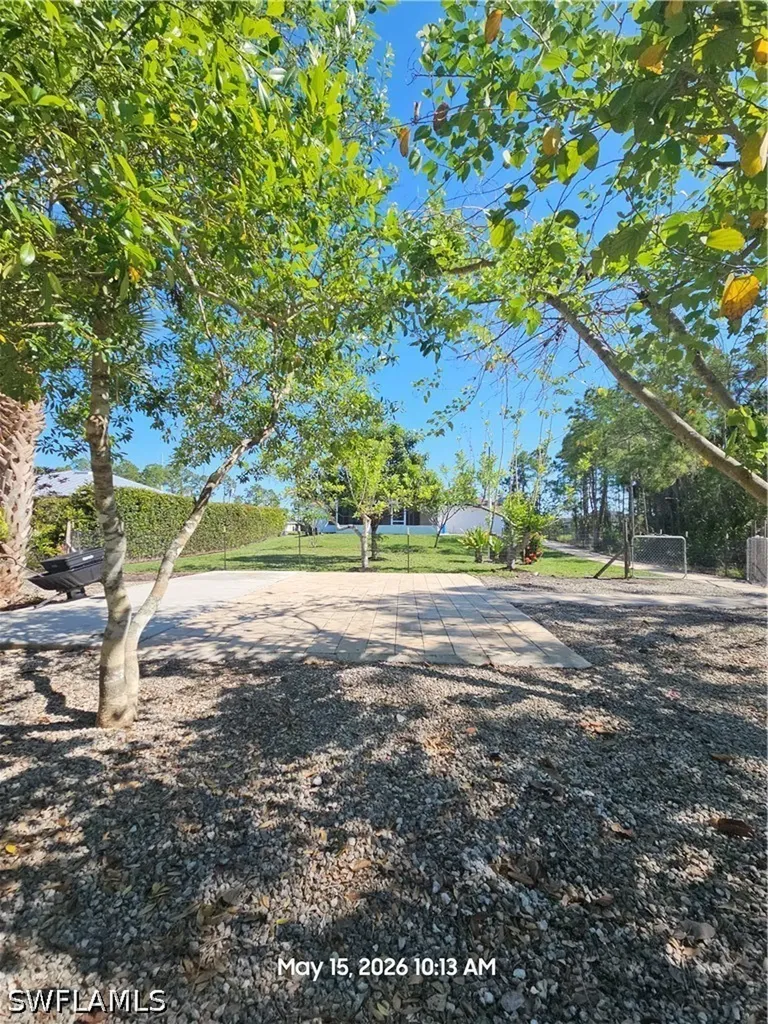 4048 33rd Avenue NE Naples FL 34120