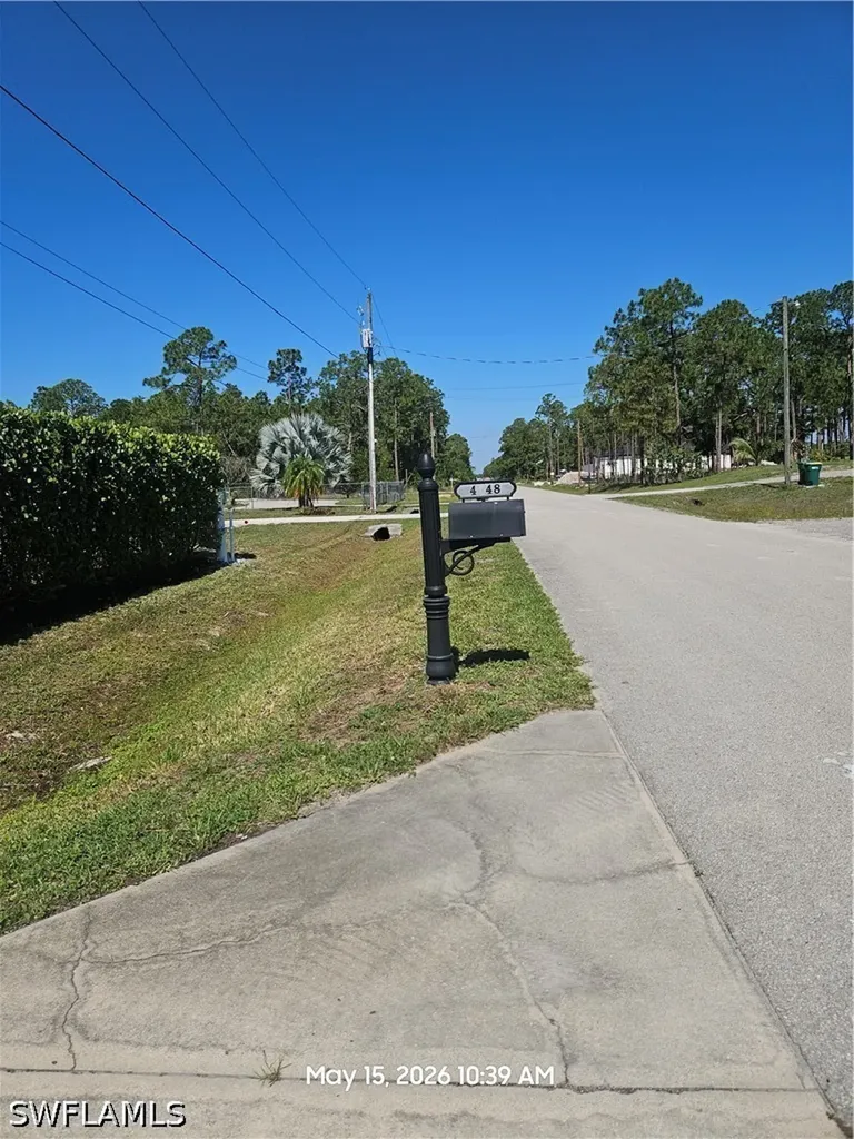 4048 33rd Avenue NE Naples FL 34120