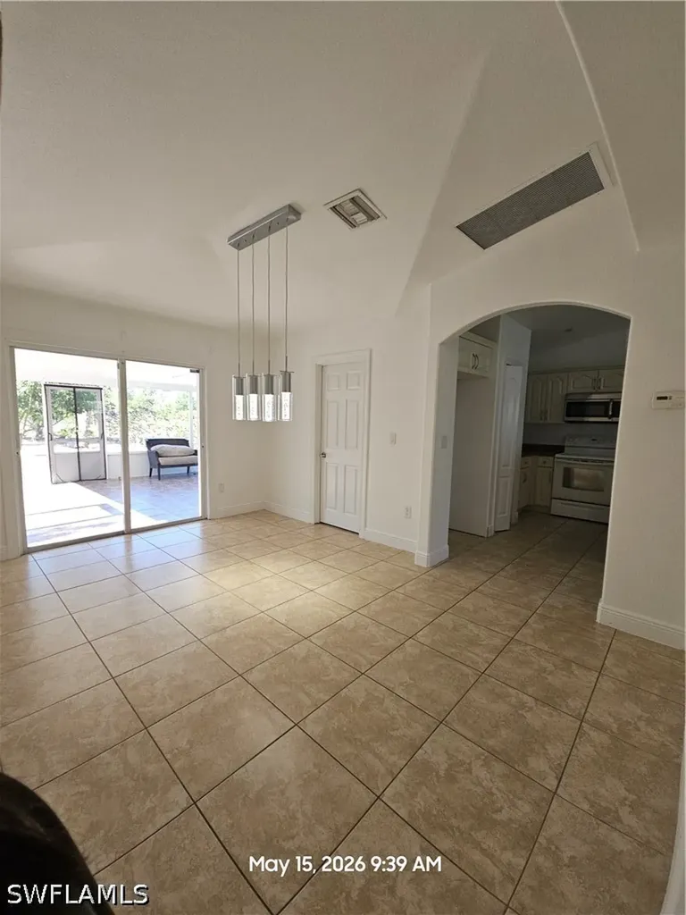 4048 33rd Avenue NE Naples FL 34120