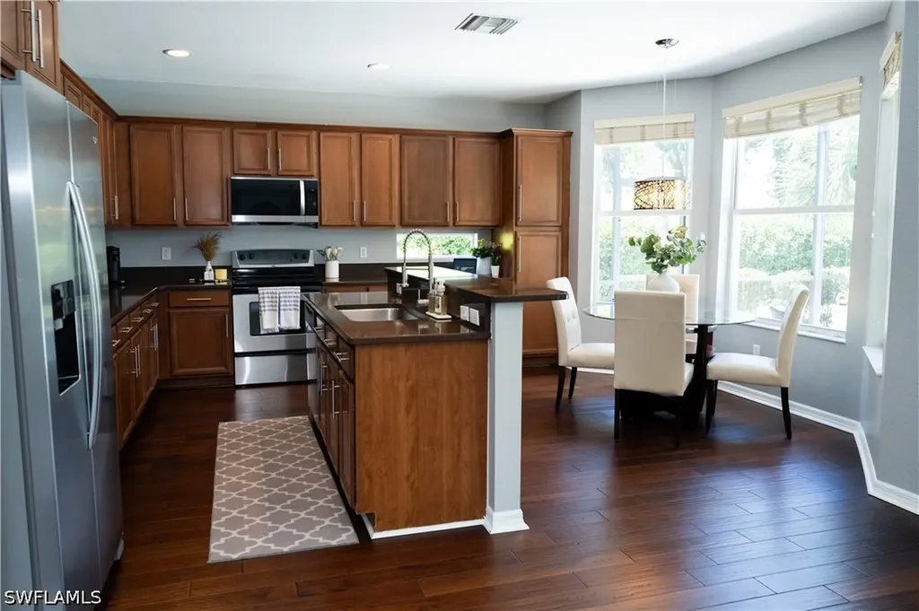 Naples FL 34120