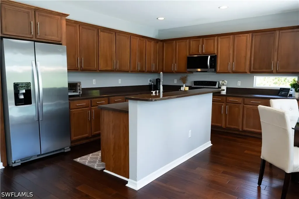Naples FL 34120
