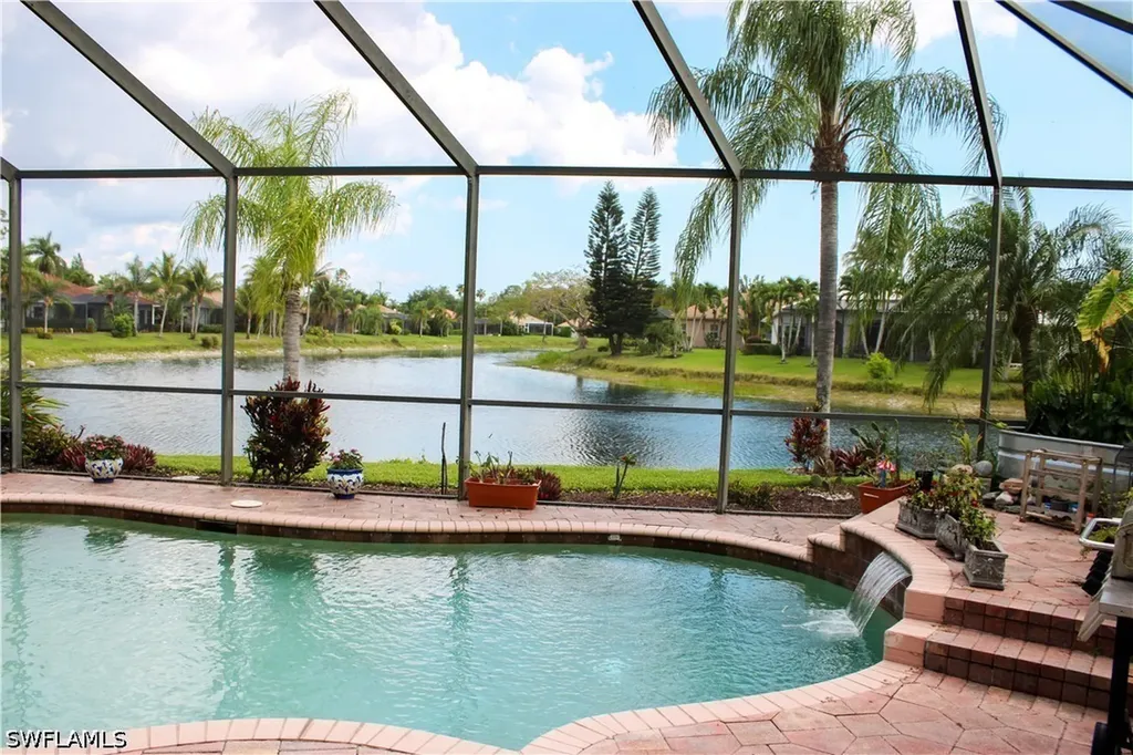 4388 Pomarine Court Naples FL 34119