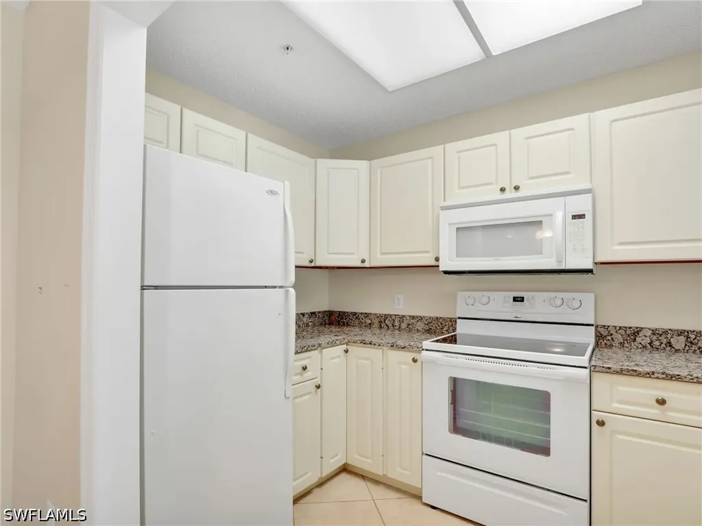 201 Arbor Lake Drive Naples FL 34110