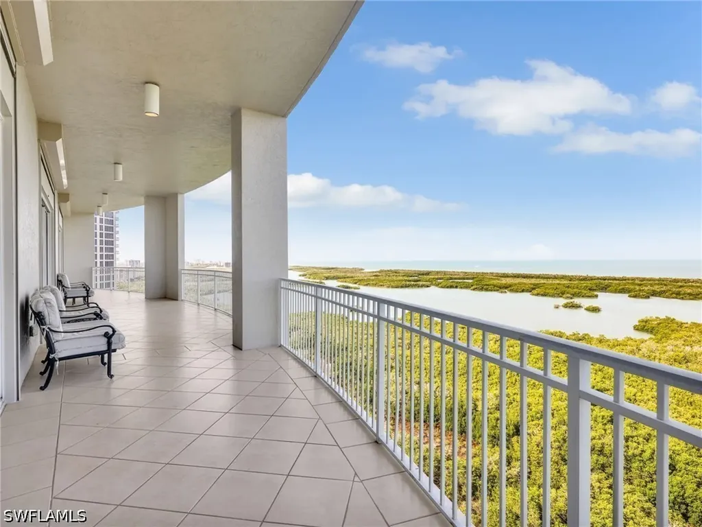 201 Arbor Lake Drive Naples FL 34110