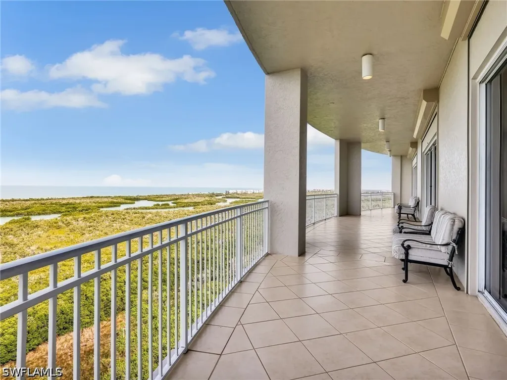 201 Arbor Lake Drive Naples FL 34110