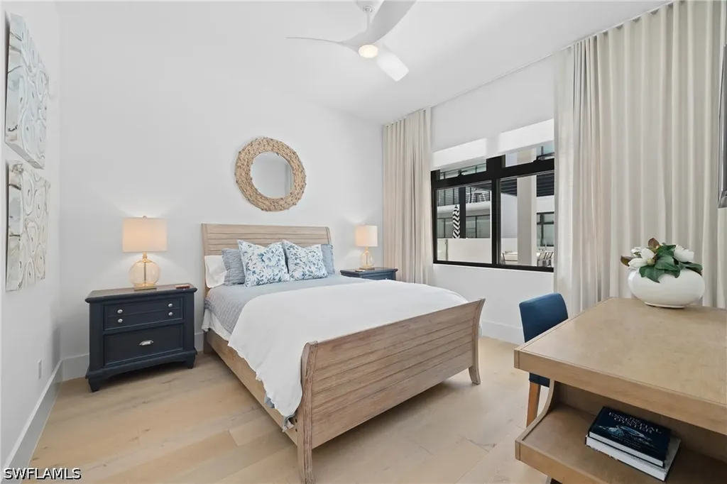 850 Central Avenue Naples FL 34102