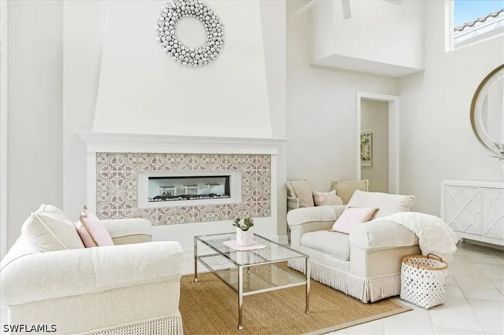 7897 Cocobay Drive Naples FL 34108