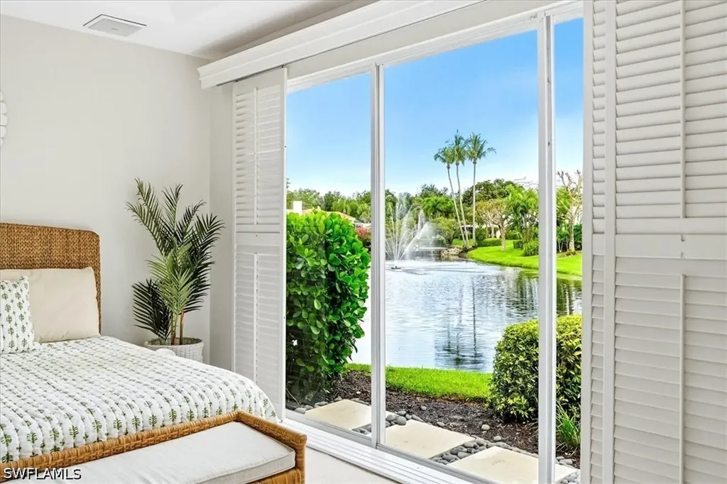 7897 Cocobay Drive Naples FL 34108