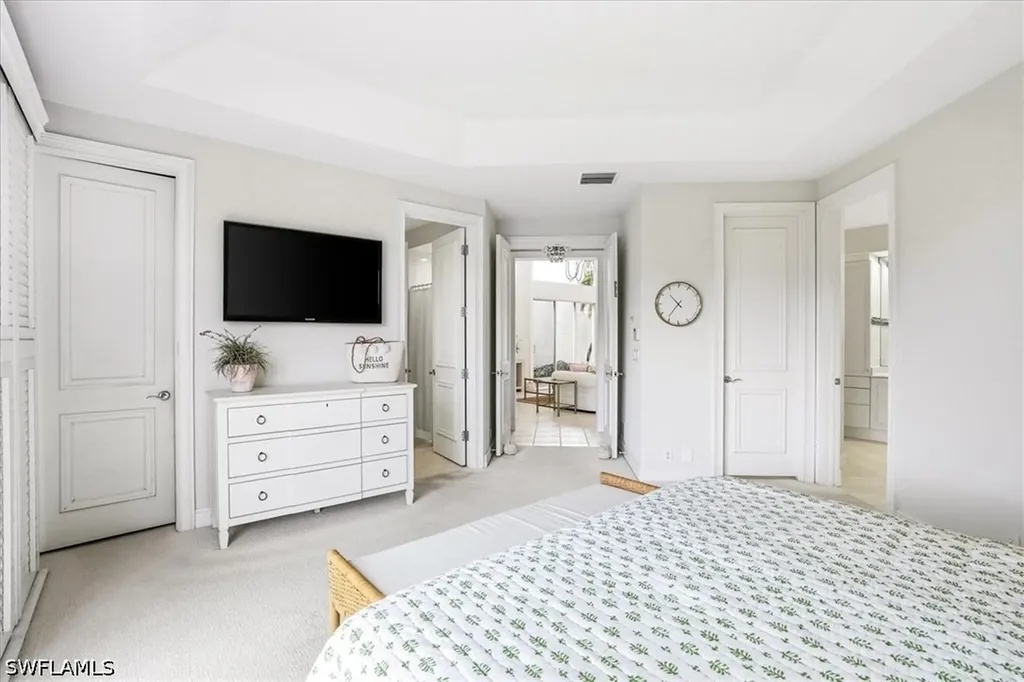 7897 Cocobay Drive Naples FL 34108
