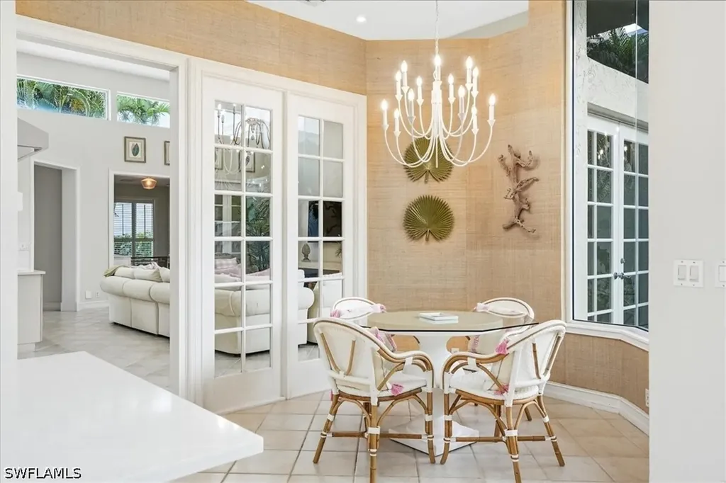 7897 Cocobay Drive Naples FL 34108