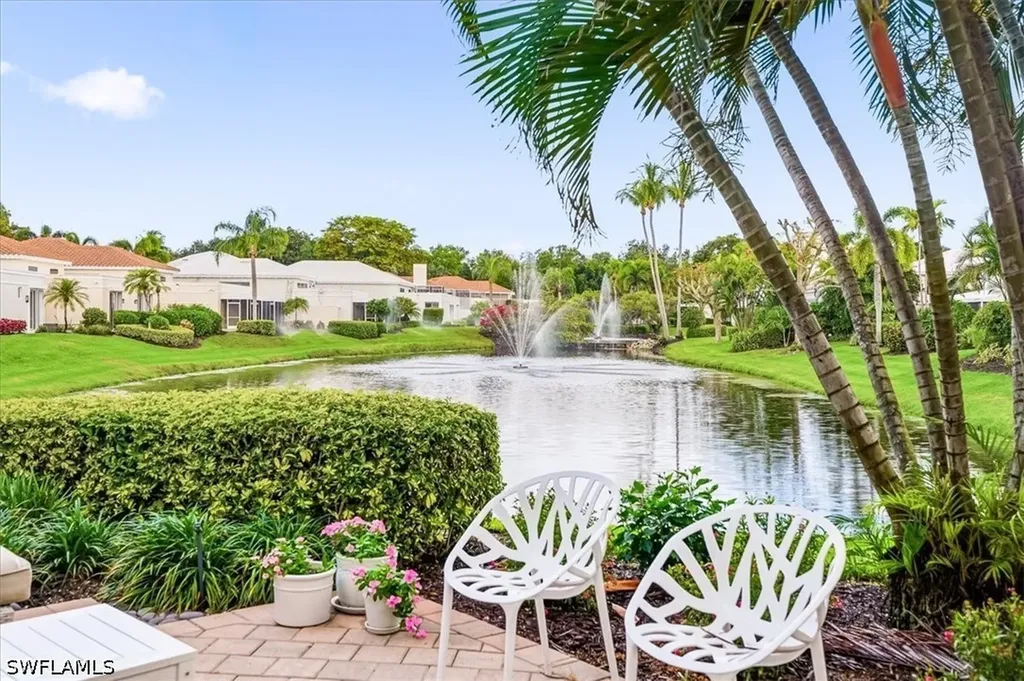 7897 Cocobay Drive Naples FL 34108