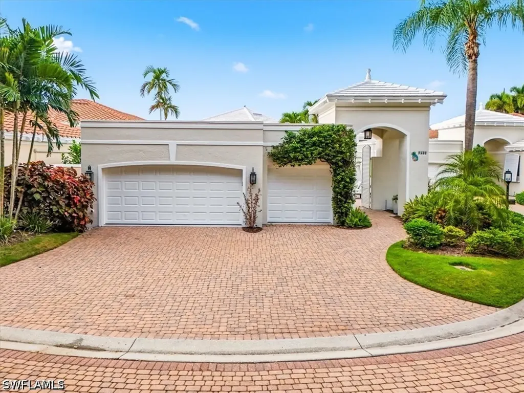 7897 Cocobay Drive Naples FL 34108