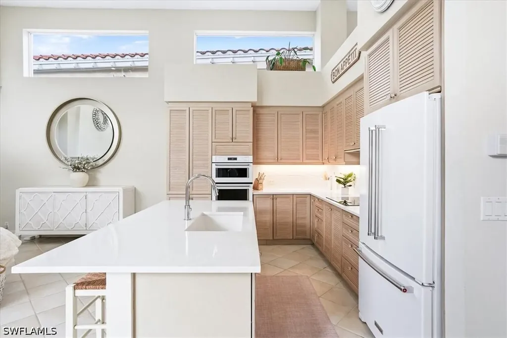 7897 Cocobay Drive Naples FL 34108