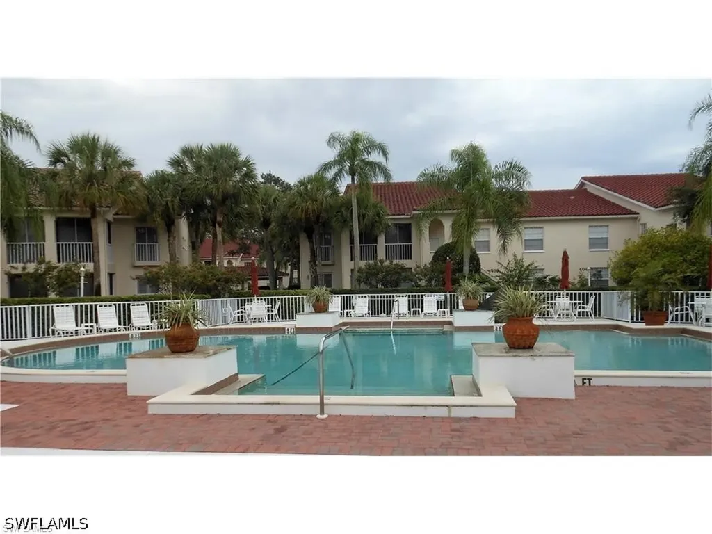 104 Siena Way Naples FL 34119