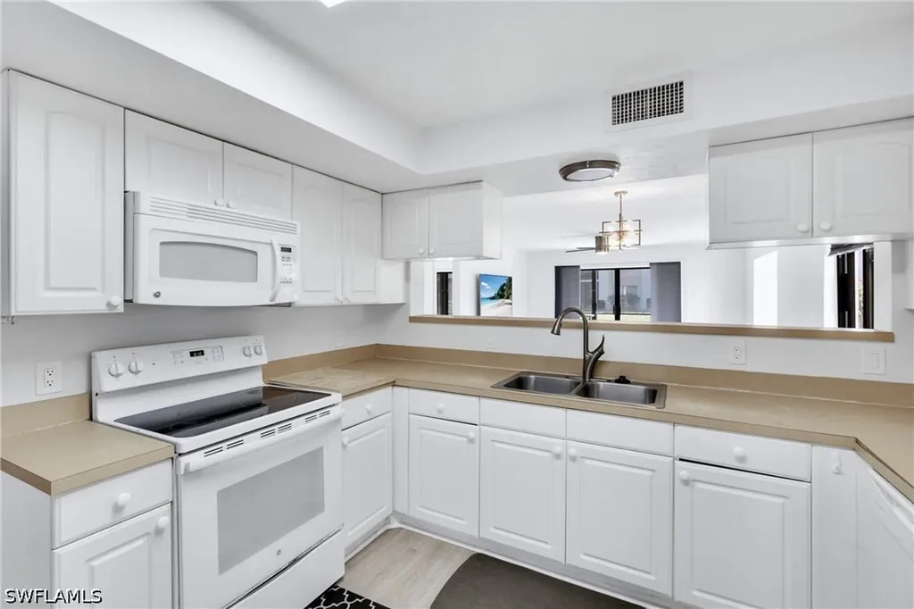 910 Vanderbilt Beach Road Naples FL 34108