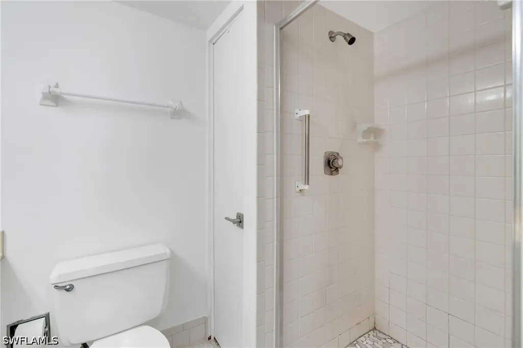 910 Vanderbilt Beach Road Naples FL 34108