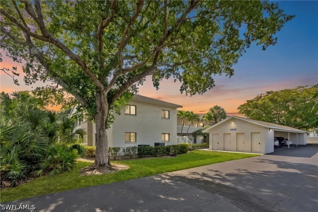 910 Vanderbilt Beach Road Naples FL 34108