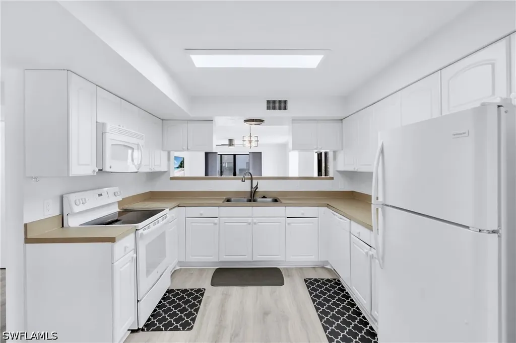 910 Vanderbilt Beach Road Naples FL 34108