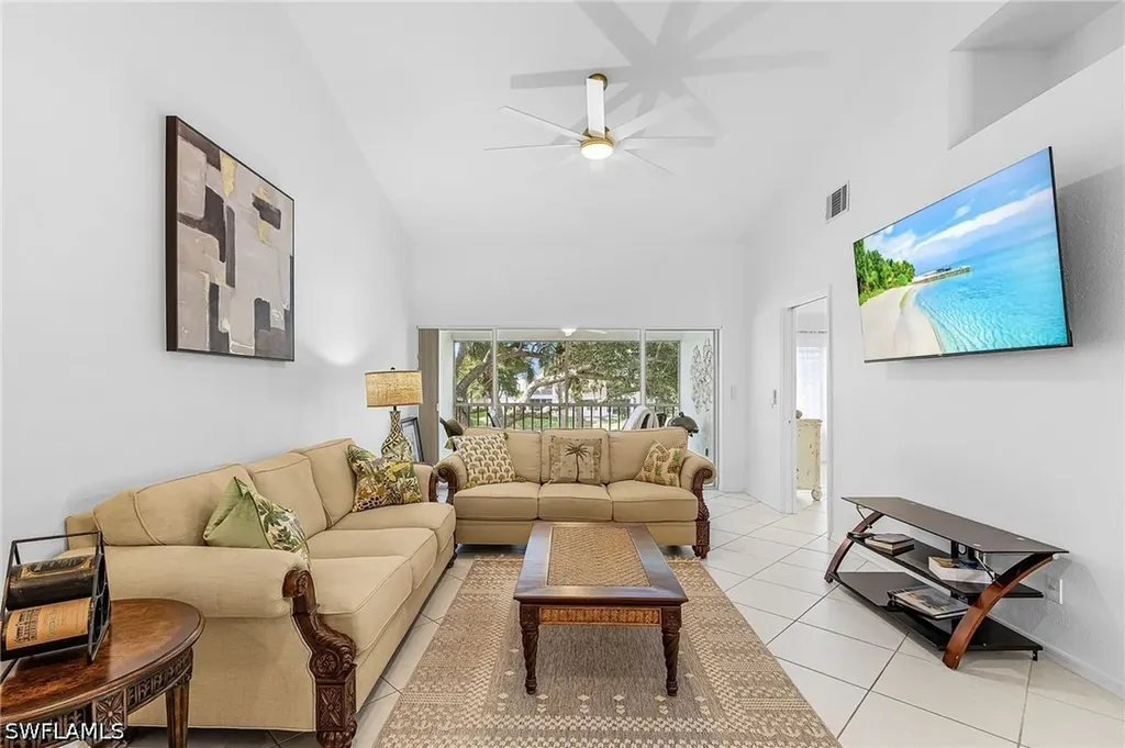 760 Wiggins Lake Drive Naples FL 34110