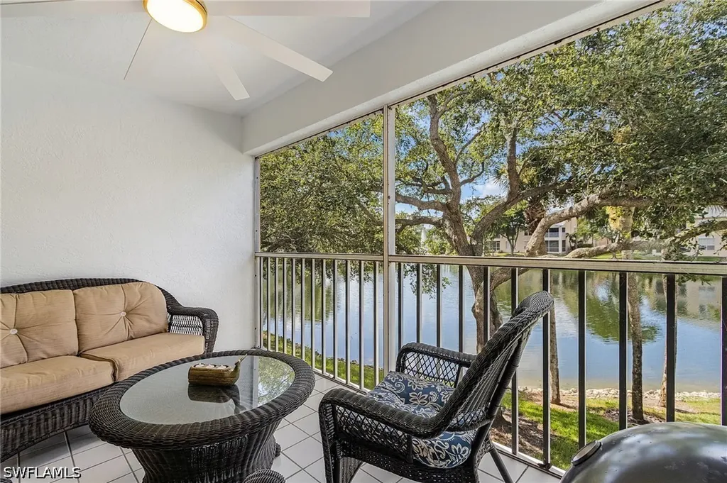 760 Wiggins Lake Drive Naples FL 34110