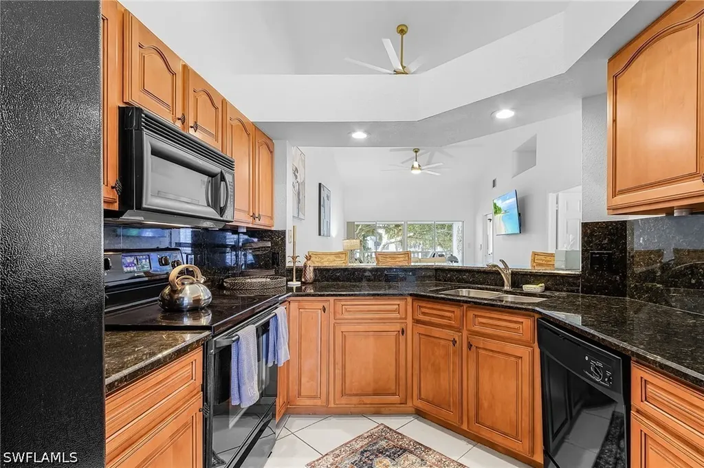 760 Wiggins Lake Drive Naples FL 34110