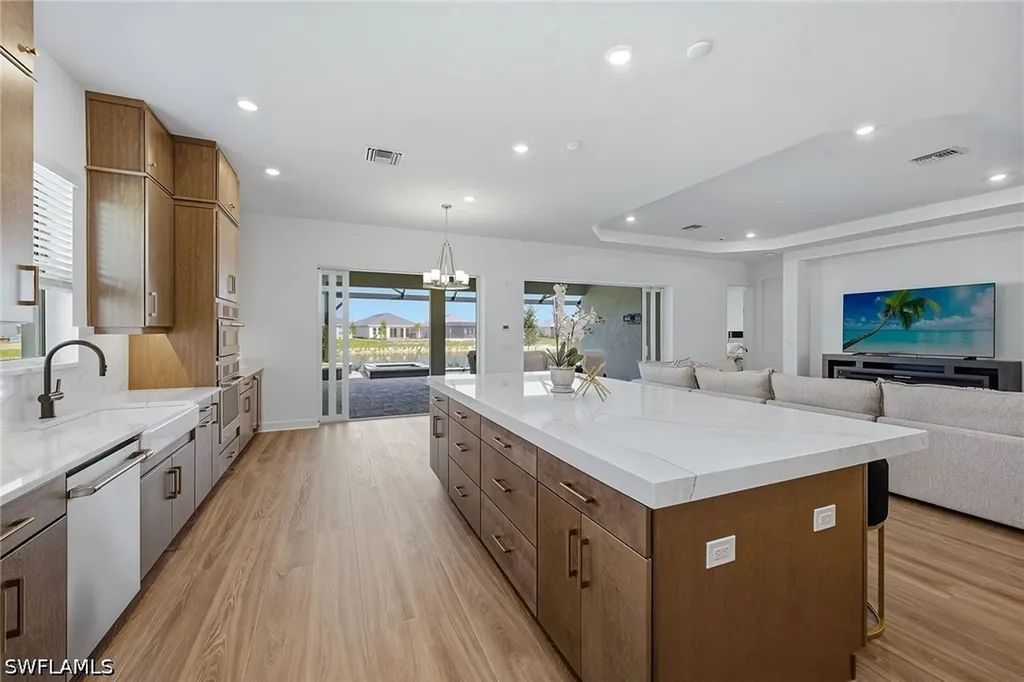 15743 Modena Street Naples FL 34114