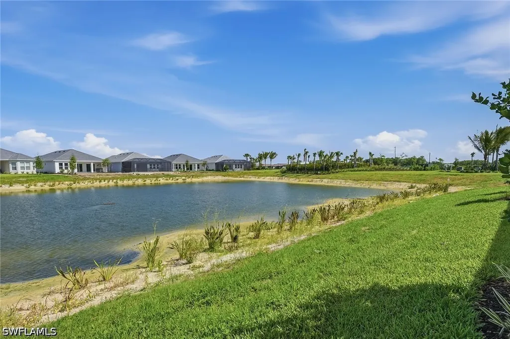 15743 Modena Street Naples FL 34114