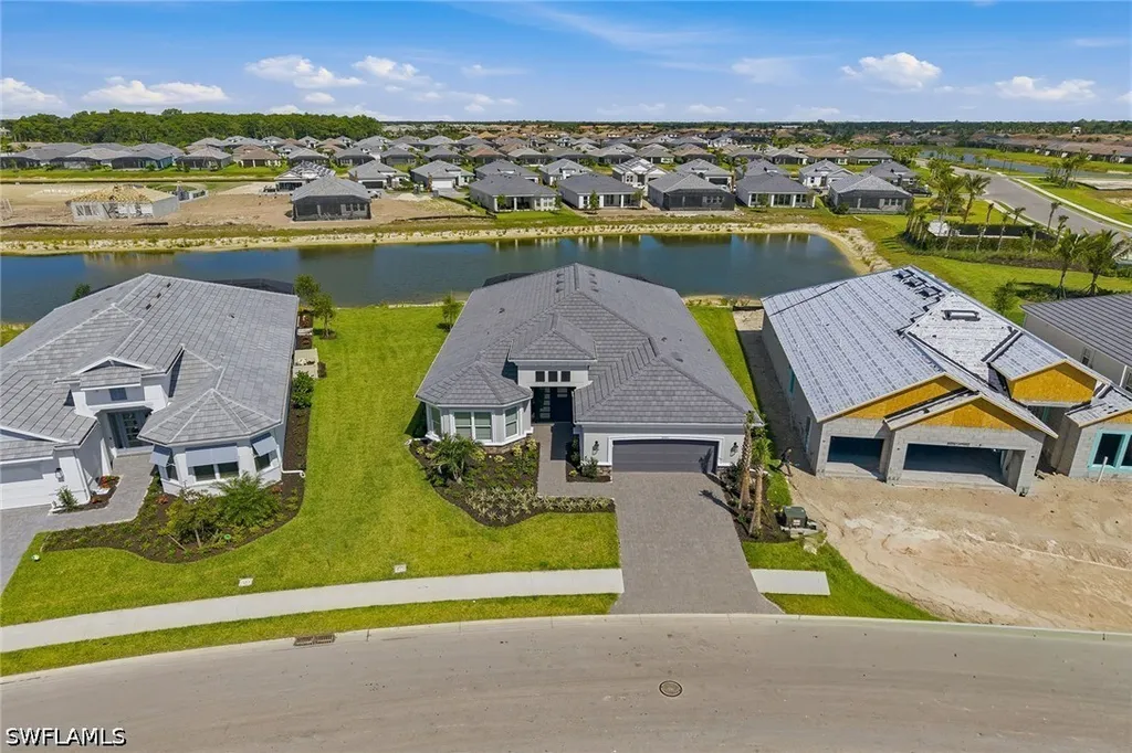 15743 Modena Street Naples FL 34114