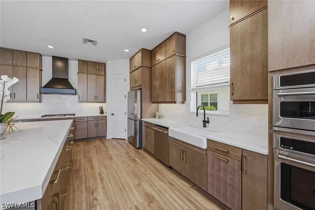 15743 Modena Street Naples FL 34114