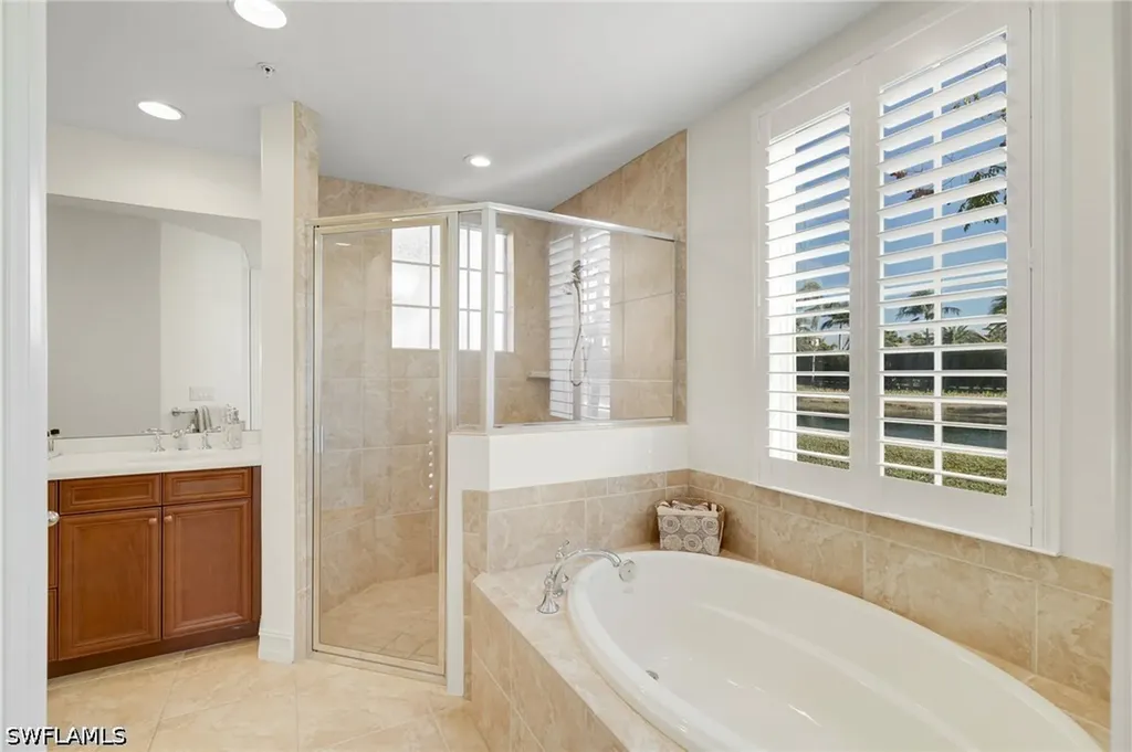10821 Vivaldi Court Miromar Lakes FL 33913