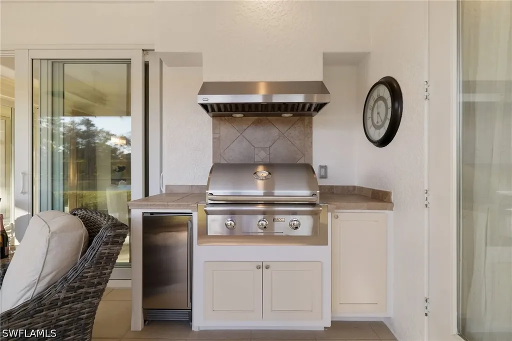 10821 Vivaldi Court Miromar Lakes FL 33913