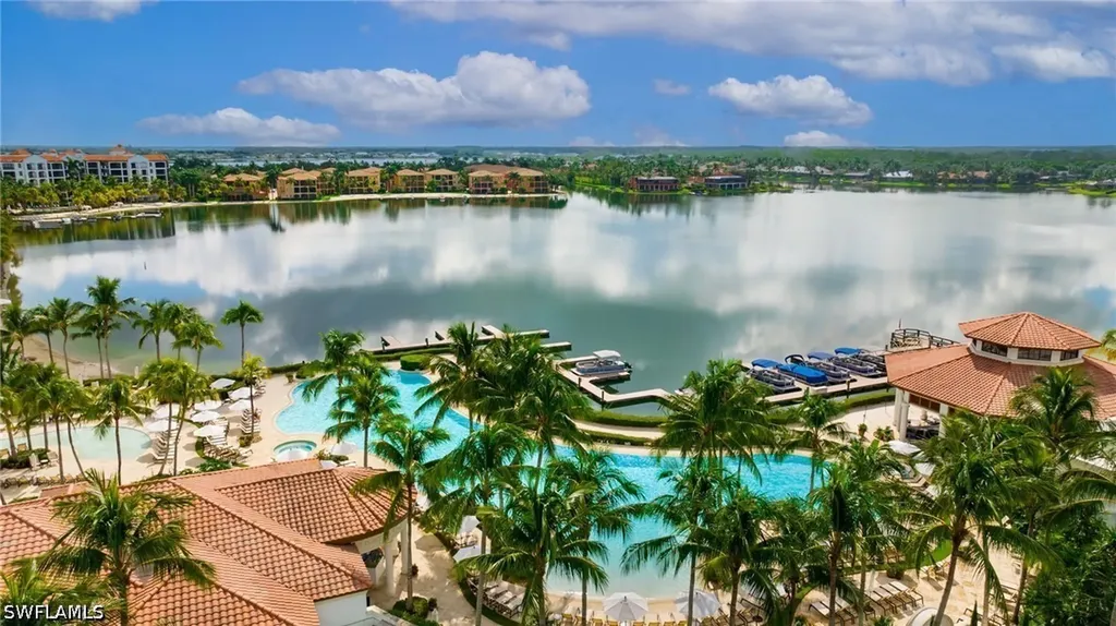 10821 Vivaldi Court Miromar Lakes FL 33913