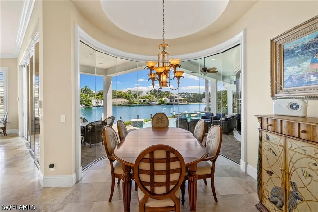 339 Devils Bight Naples FL 34103
