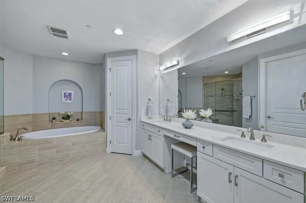 4711 Via Del Corso Lane Bonita Springs FL 34134