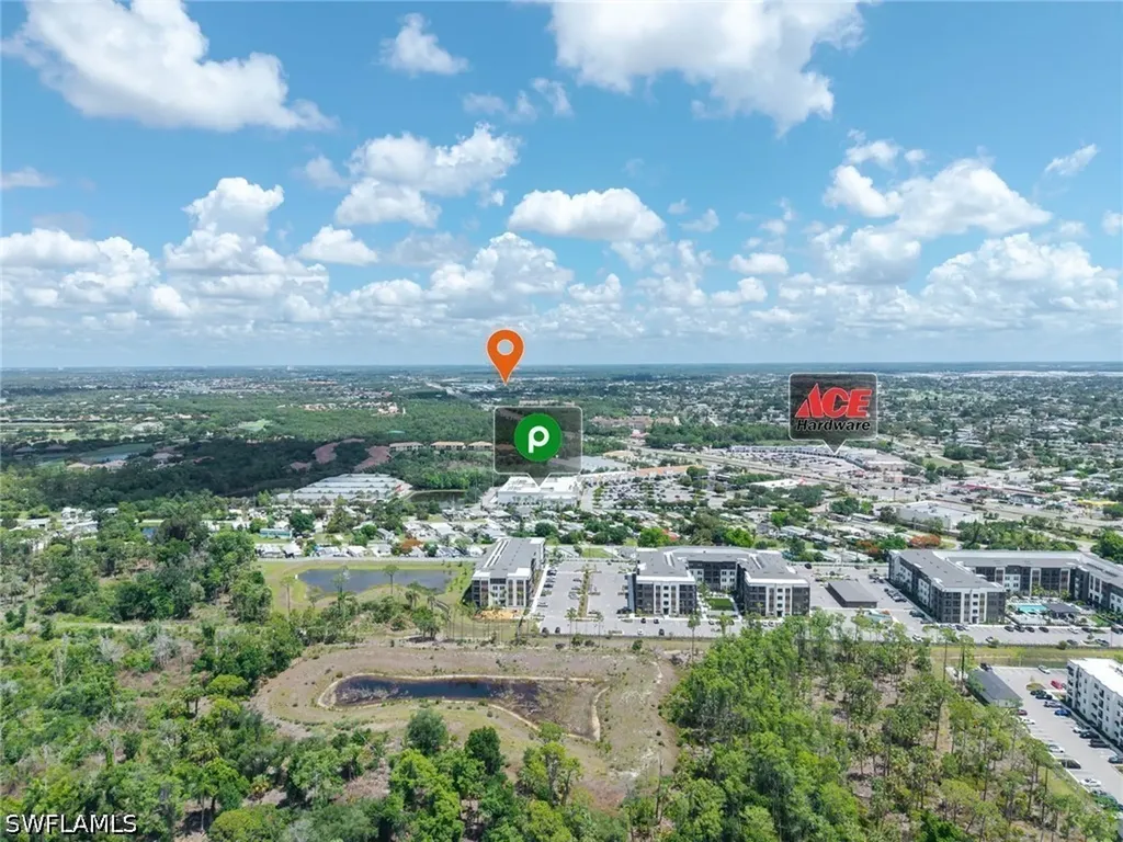 17424/426 Carnegie Circle Circle E Fort Myers FL 33967