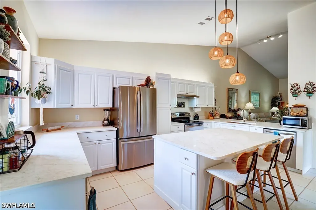 509 Robin Hood Circle Naples FL 34104
