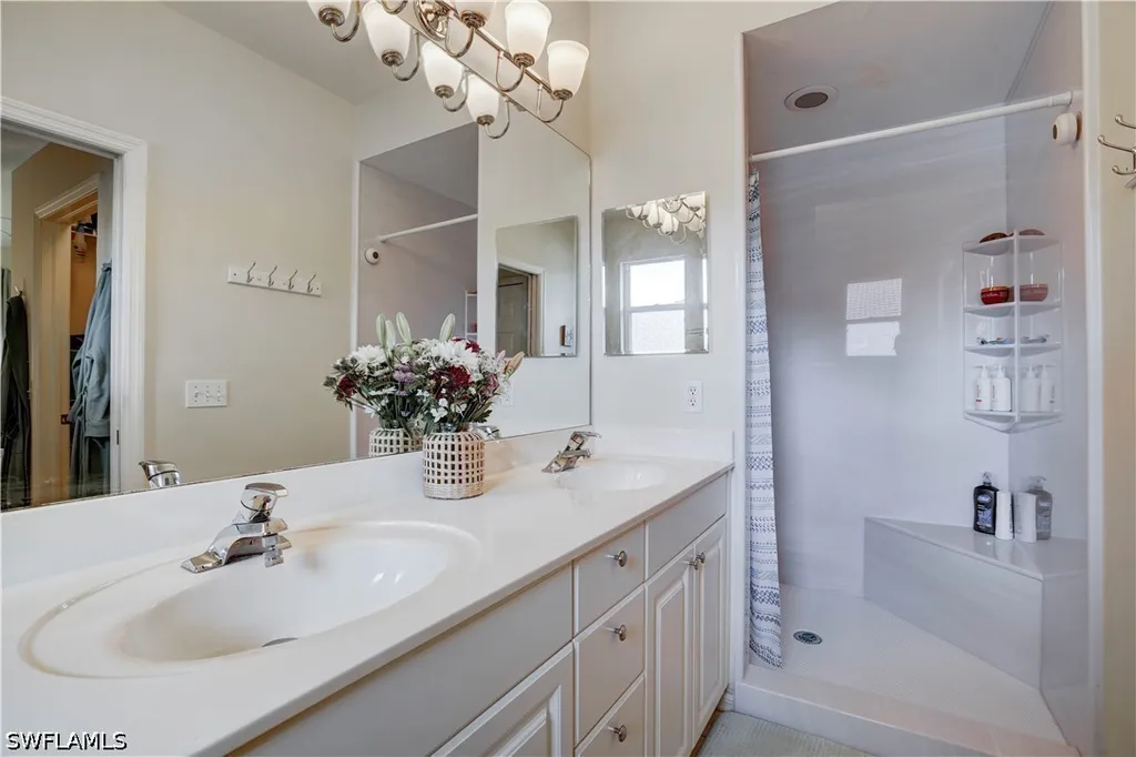 509 Robin Hood Circle Naples FL 34104