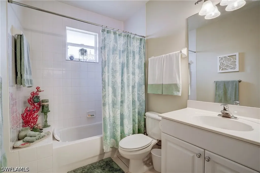 509 Robin Hood Circle Naples FL 34104
