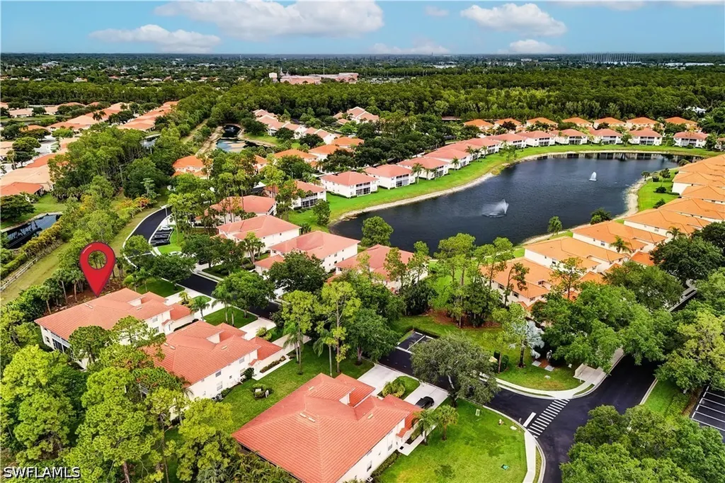509 Robin Hood Circle Naples FL 34104