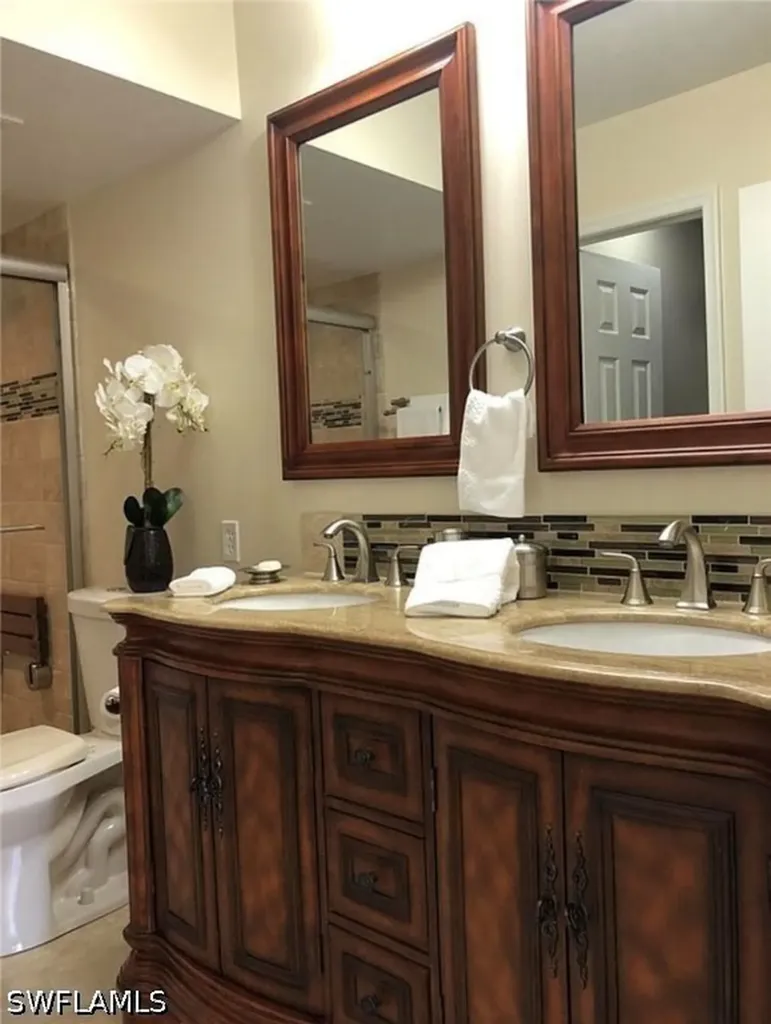 181 Grand Oaks Way Naples FL 34110