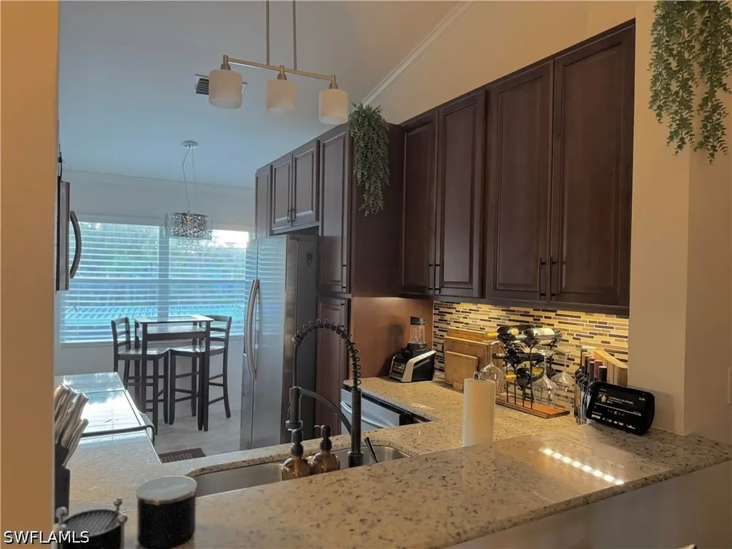 181 Grand Oaks Way Naples FL 34110
