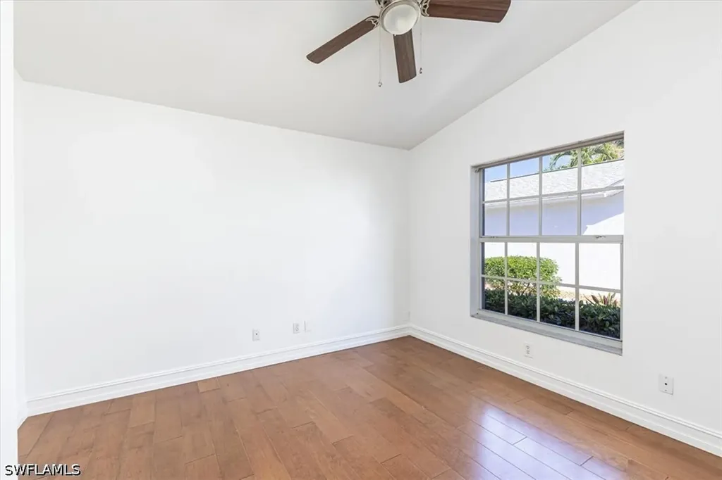 5446 Whitten Drive Naples FL 34104