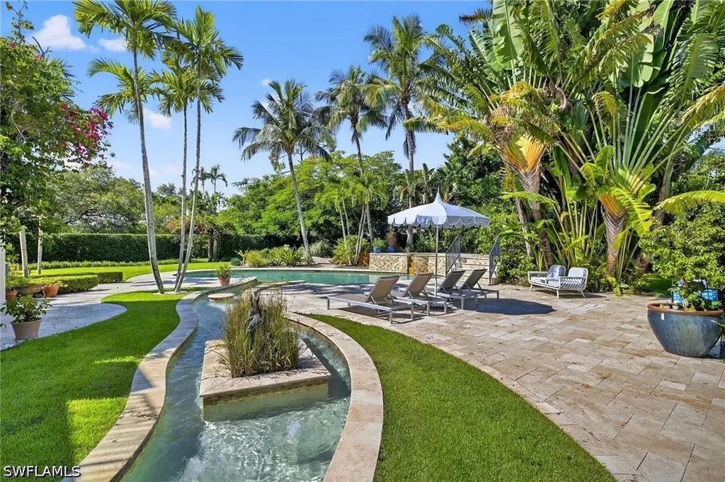 111 Caribbean Road Naples FL 34108
