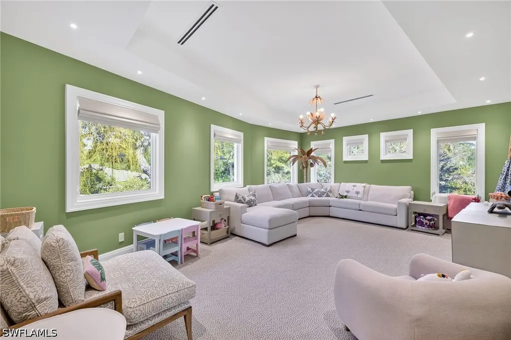 111 Caribbean Road Naples FL 34108
