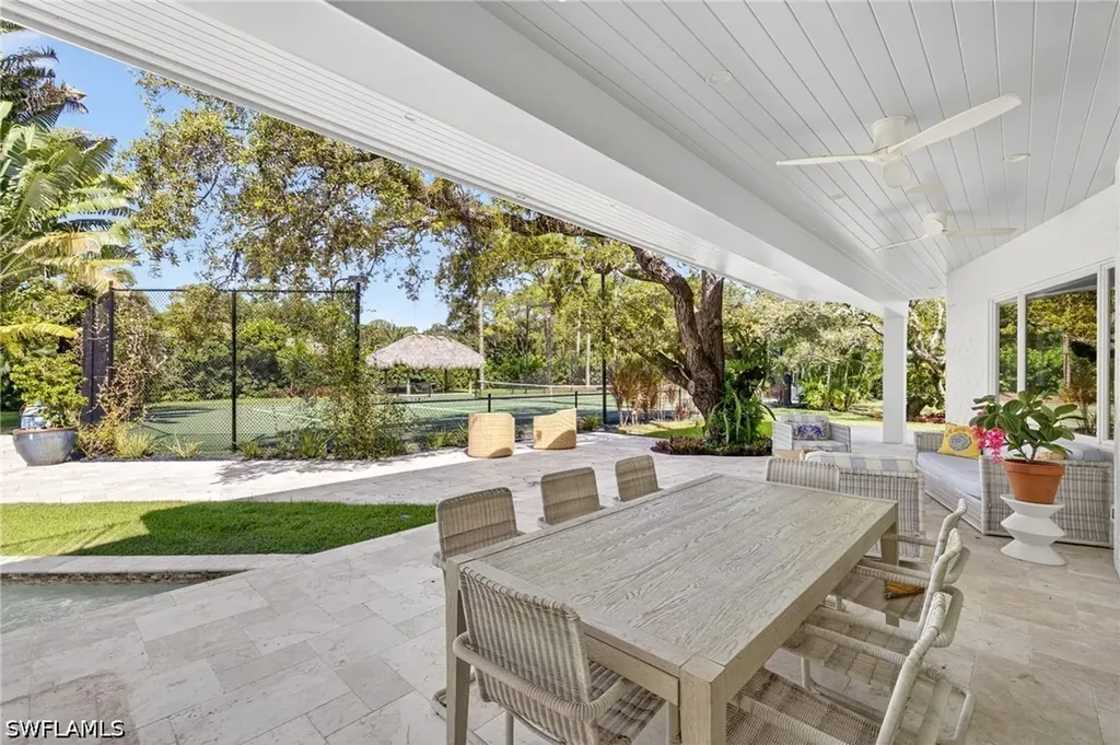 111 Caribbean Road Naples FL 34108