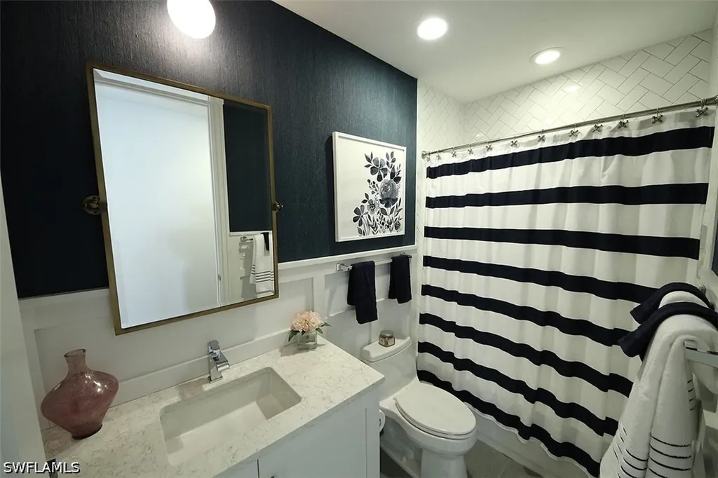1035 3rd Avenue S Naples FL 34102