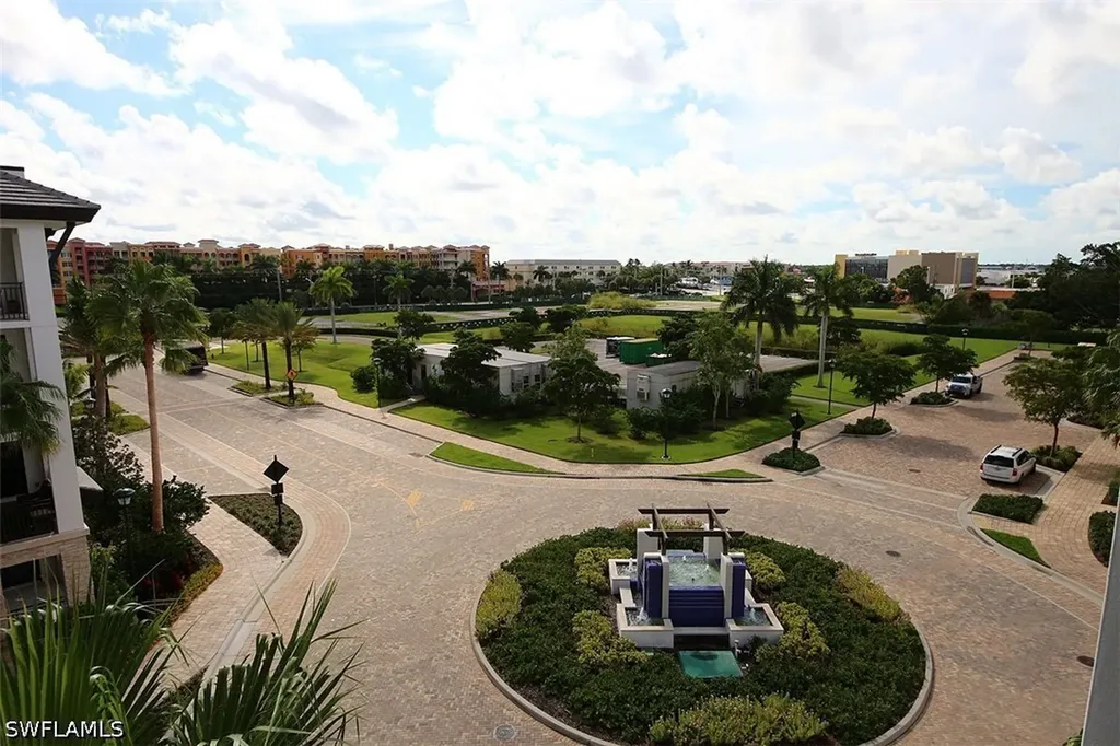 1035 3rd Avenue S Naples FL 34102